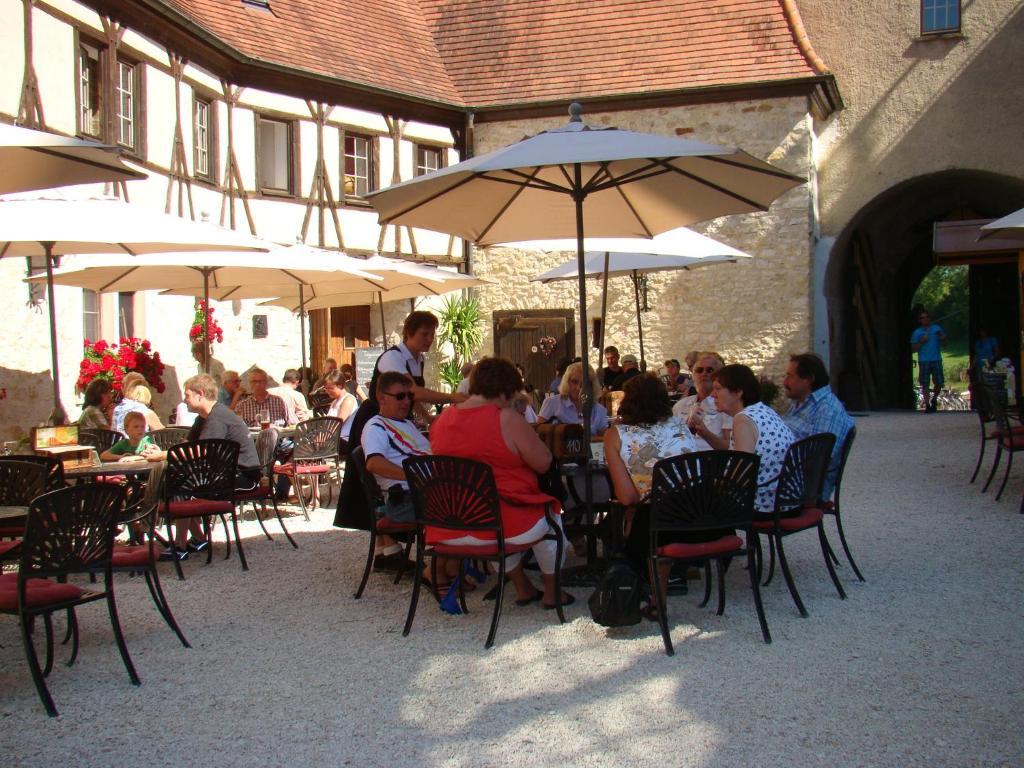 Burg Katzenstein Ξενοδοχείο Εξωτερικό φωτογραφία